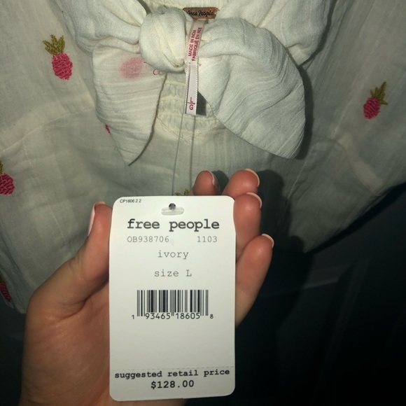 Free People Crop Top - Picture 5 of 5